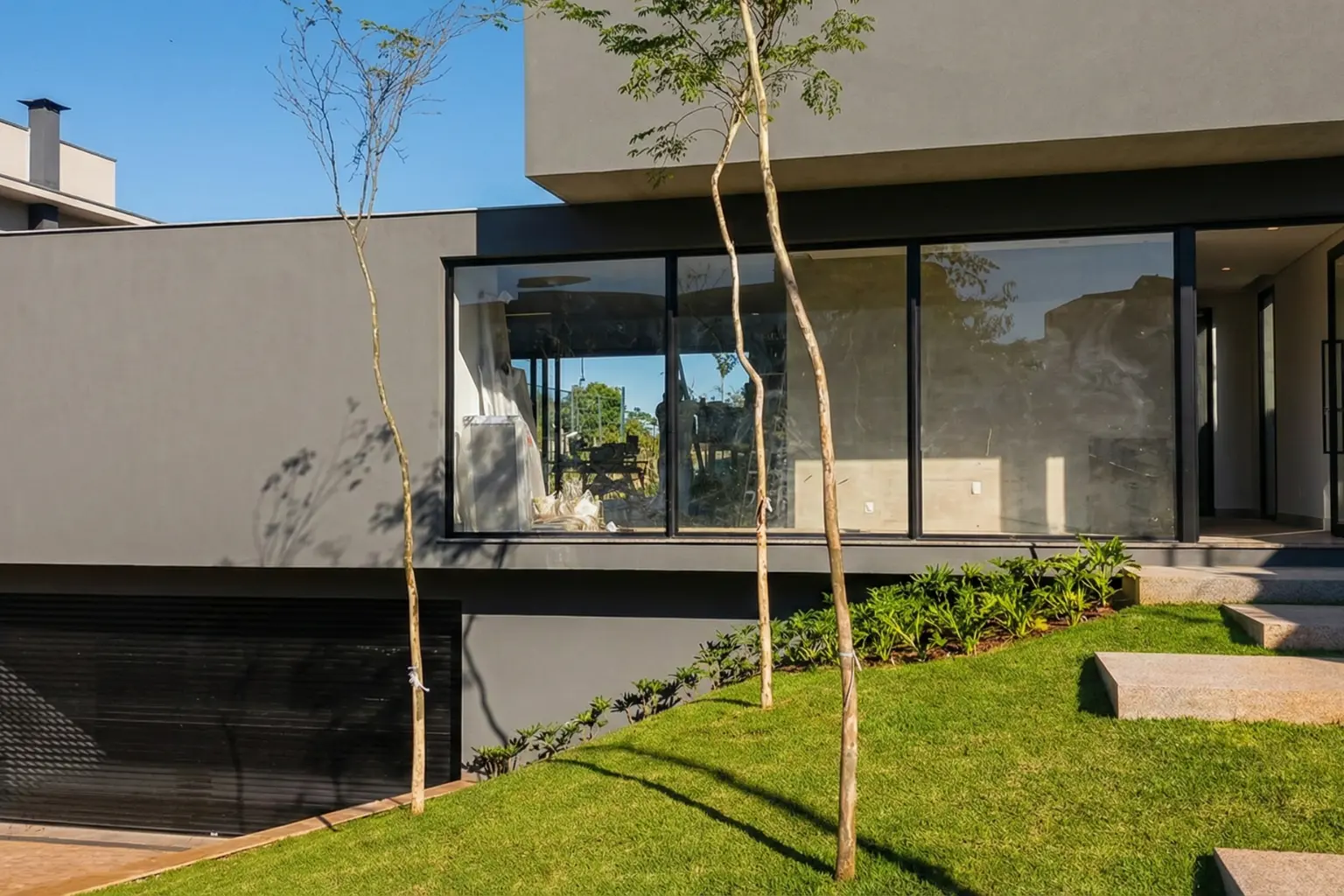 Porta Enrolar Automatica Preta Garagem Subsolo Condominio Ribeirao Preto